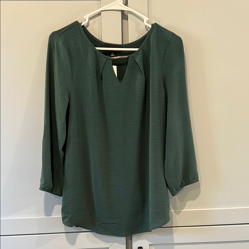 Deep Forest Green V-Neck 3/4 Sleeve Blouse